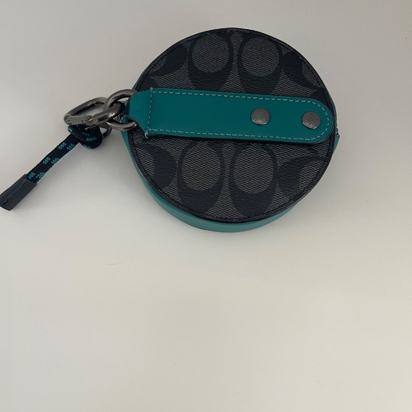 Limited Edition Auth. Coach x REXY GUANG YU Round Leather Coin Purse - Picture 2 of 7